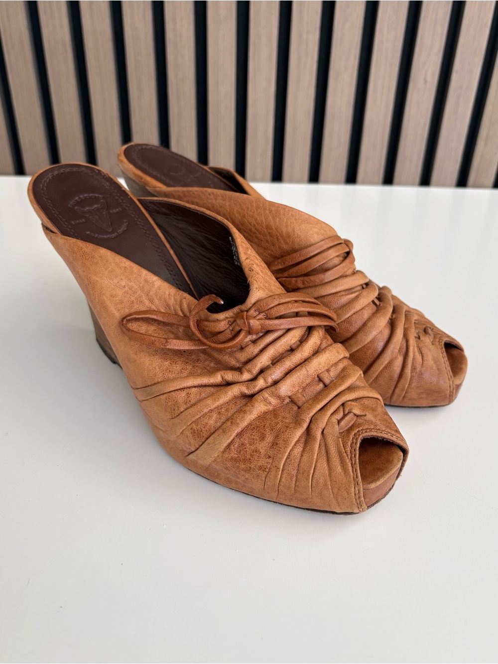 FRYE Gwen Mule